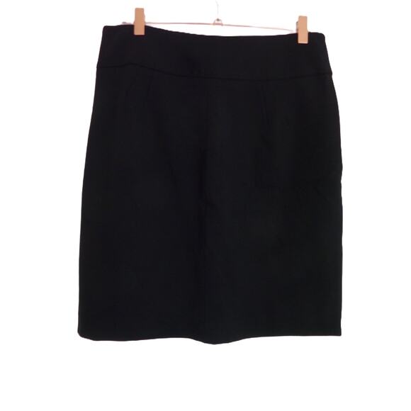 Banana Republic Black Skirt 9 Knee Length - Picture 3 of 5